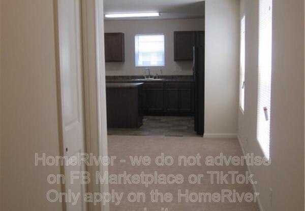 3610 OAKLEAF PASS