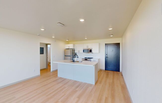 1 bed, 1 bath, 595 sqft, $965, Unit 6004-201