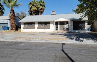 3 beds, 2 baths, $1,595