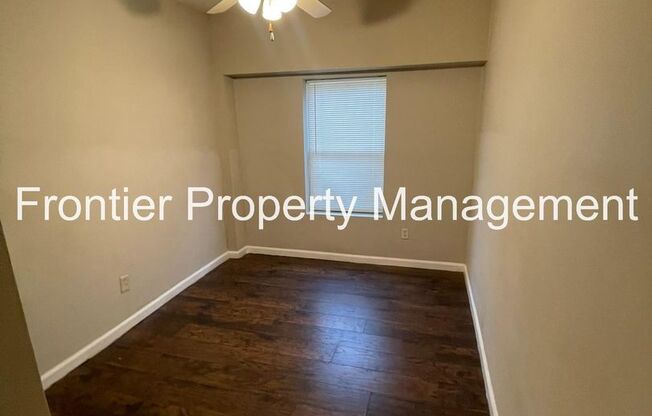 3 beds, 2 baths, 1,000 sqft, $1,435, Unit 3133 Magnolia Ave 1F