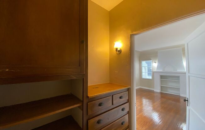 Studio, 1 bath, 362 sqft, $1,595