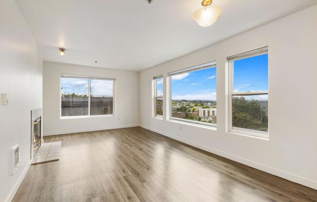 2 beds, 2 baths, 985 sqft, $2,615, Unit 305