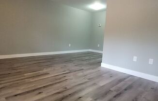 1 bed, 1 bath, 603 sqft, $975, Unit F