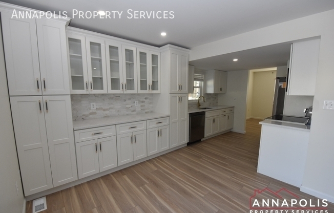 100 CONLEY DR