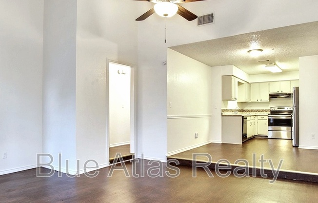 916 Hilltop Dr.