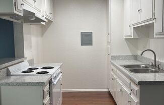 155 Pinewood Apartments