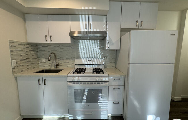 1 bed, 1 bath, $1,850