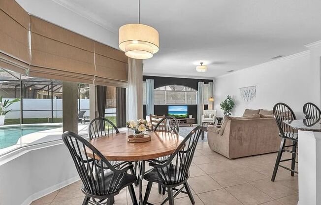 5/3.5 Pool Home, Cul‑de‑Sac, large military presence