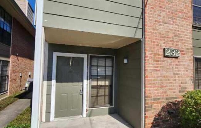 2 beds, 2.5 baths, $1,150