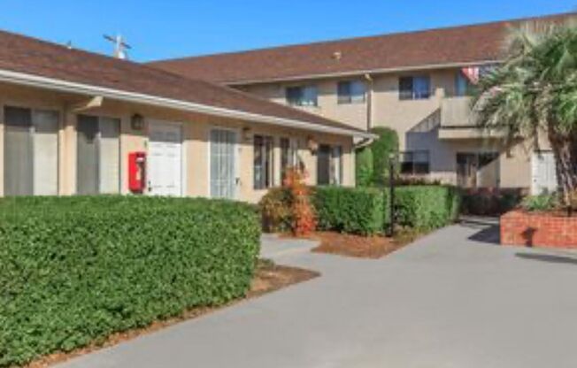 Live Where It All Happens – Colonial Gardens Apartments | El Cajon, CA