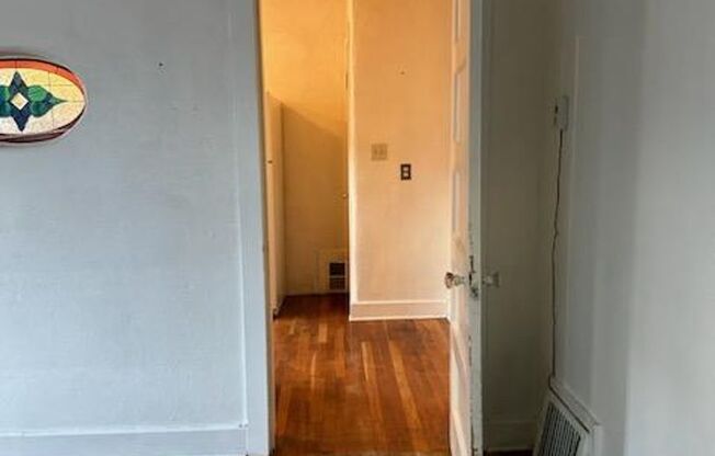 218 McKenzie Street Unit C