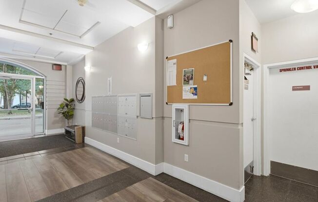 1 bed, 1 bath, 491 sqft, $1,250, Unit 604