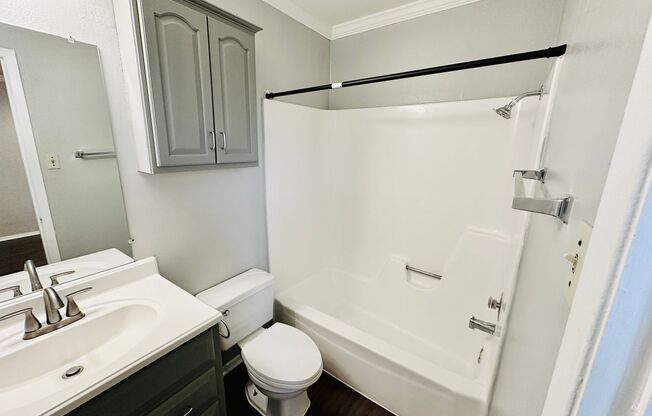 Studio, 1 bath, 500 sqft, $850, Unit 110