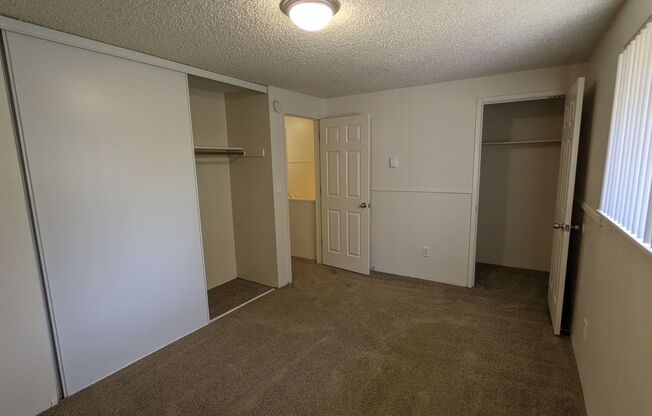 3 beds, 1.5 baths, 1,500 sqft, $1,912, Unit 2802-1
