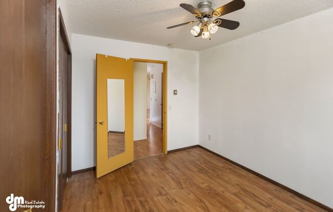 2 beds, 1 bath, $1,750, Unit # 7