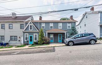 *** Duplex Style Apartment * Pet Friendly * Renovated * Available Now * Granite Counters * Stainless Appliances ***
