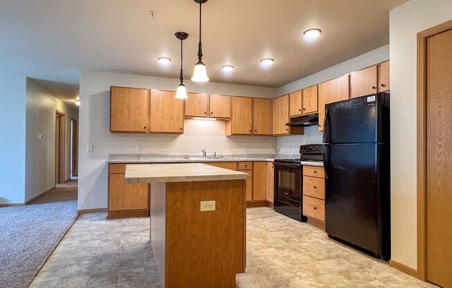 3 beds, 2 baths, 1,265 sqft, $1,620, Unit ML 525-08