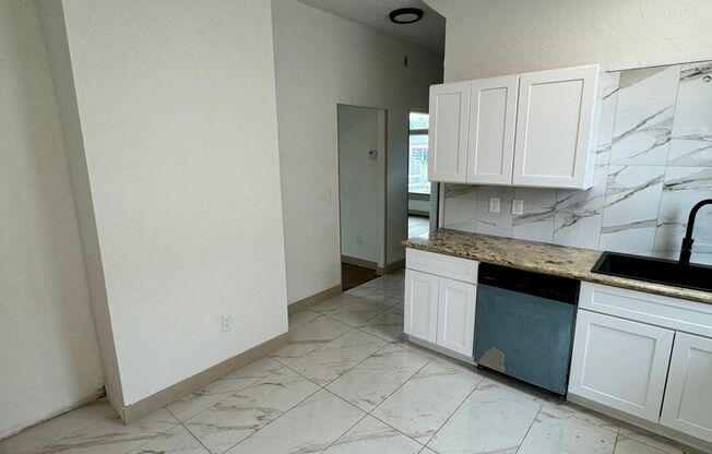 3 beds, 1 bath, $1,875