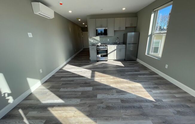 1 bed, 1 bath, 787 sqft, $2,500, Unit 306