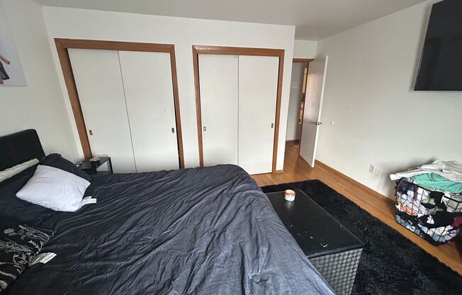 1 bed, 1 bath, $1,015, Unit 32