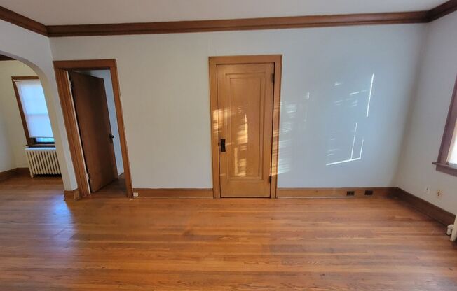 3200 Garfield Avenue South