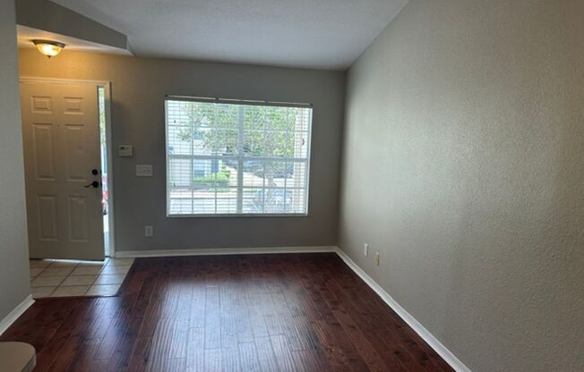 Super Cute Condo in Bishops Court!!!