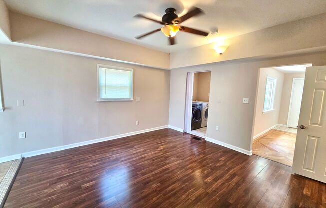 Gorgeous 3 BR/1.5 BA Single-Family Home in Laurel!