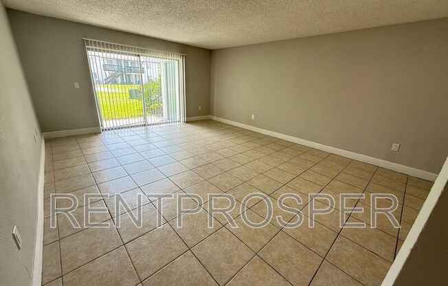4149 S Semoran Blvd #15