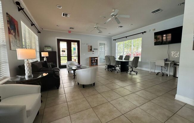 2 beds, 2 baths, $1,800
