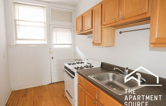 5137 N Wolcott Ave