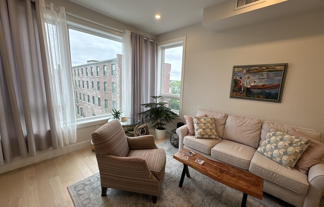 71 BORDER ST
