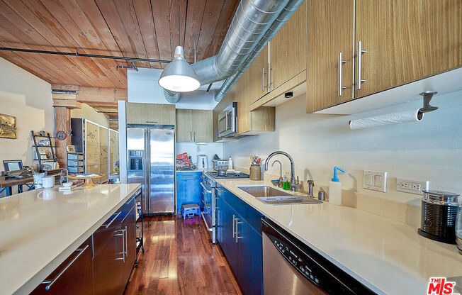 1 bed, 1 bath, 1,110 sqft, $3,750, Unit 326