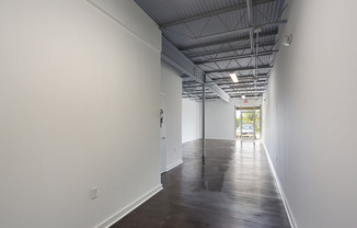 2808 HIGGINS BLVD