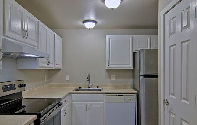 The Norpoint 8 Apartments