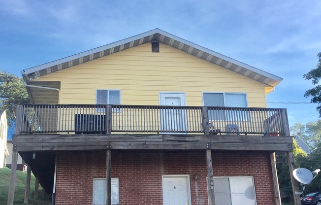 200 Highland Ave.