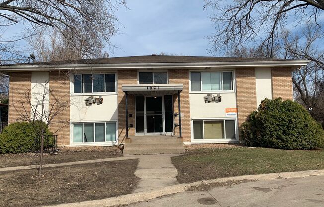 1621 Taylor St NE
