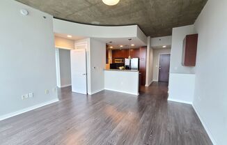 Spacious 1 Bedroom Condo in Heart of Buckhead