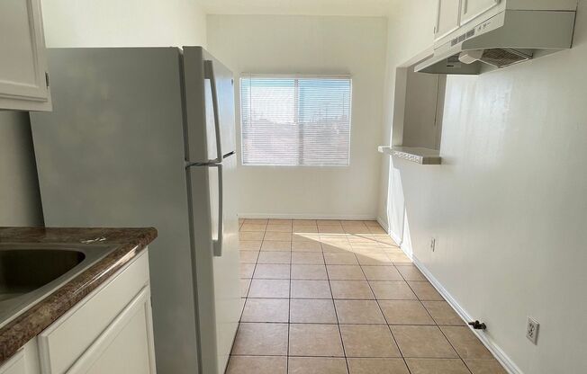 5839 Montebello Parkway (RR)