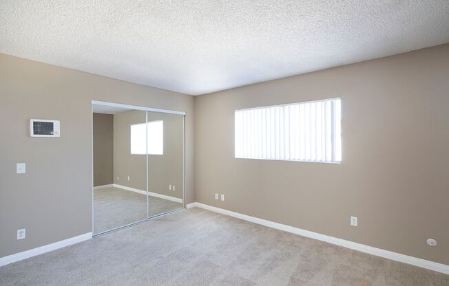 1 bed, 1 bath, 640 sqft, $1,950, Unit 1465 - F