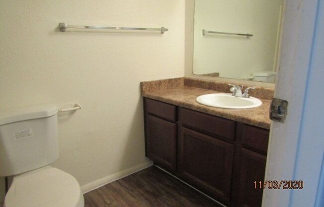 2 beds, 1 bath, 812 sqft, $1,025, Unit #118