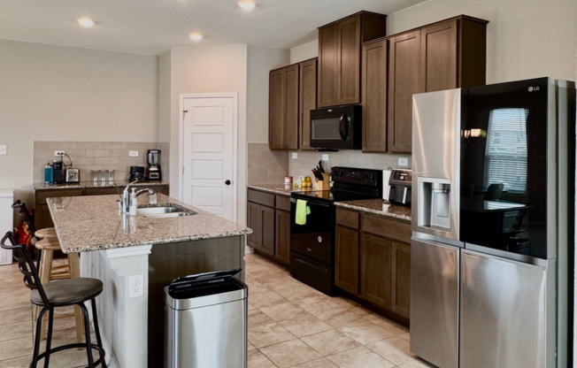 3006 OLD ALMONTE DR San Antonio, TX 78224