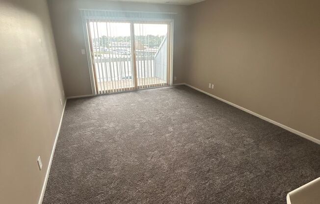 1 bed, 1 bath, 615 sqft, $839, Unit 118
