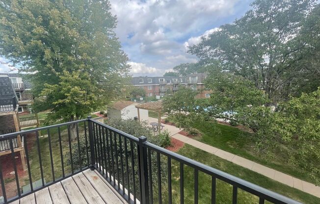 1 bed, 1 bath, 650 sqft, $1,030, Unit 1503-17