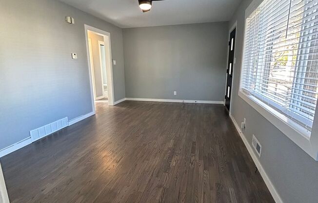 3 beds, 1 bath, $1,950