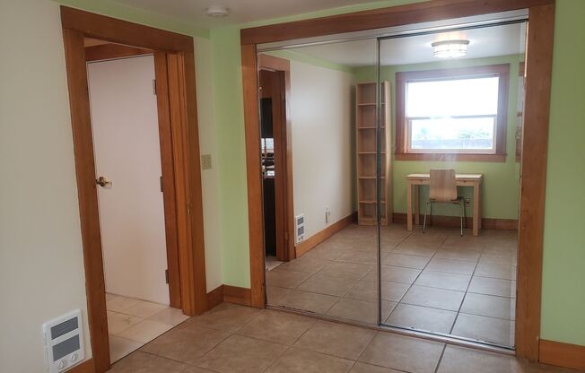 Charming Nob Hill Studio!