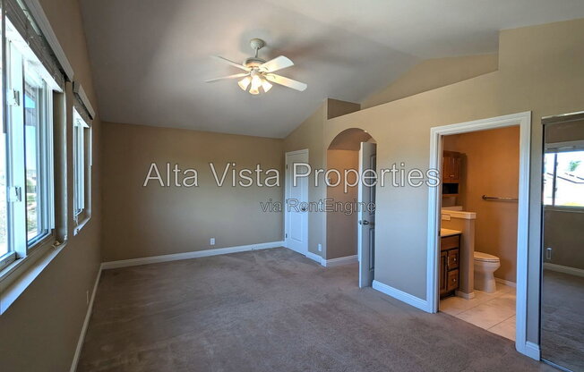 5 beds, 3.5 baths, 2,410 sqft, $5,995