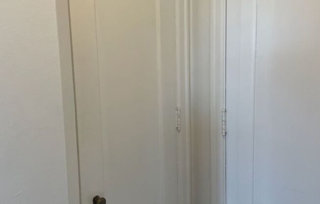 1 bed, 1 bath, 617 sqft, $1,850, Unit Wellington 602