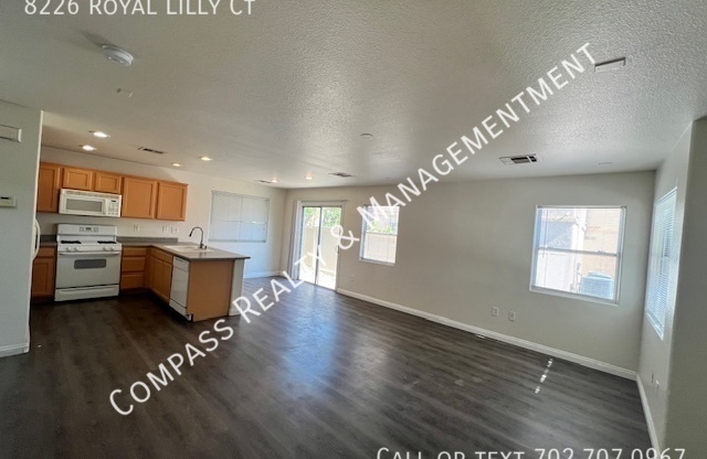 8226 ROYAL LILLY CT