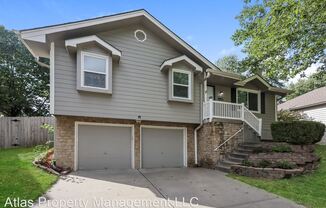 1200 NE Hendrix Dr