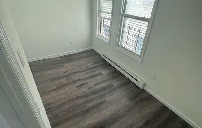 101 MAPLE ST